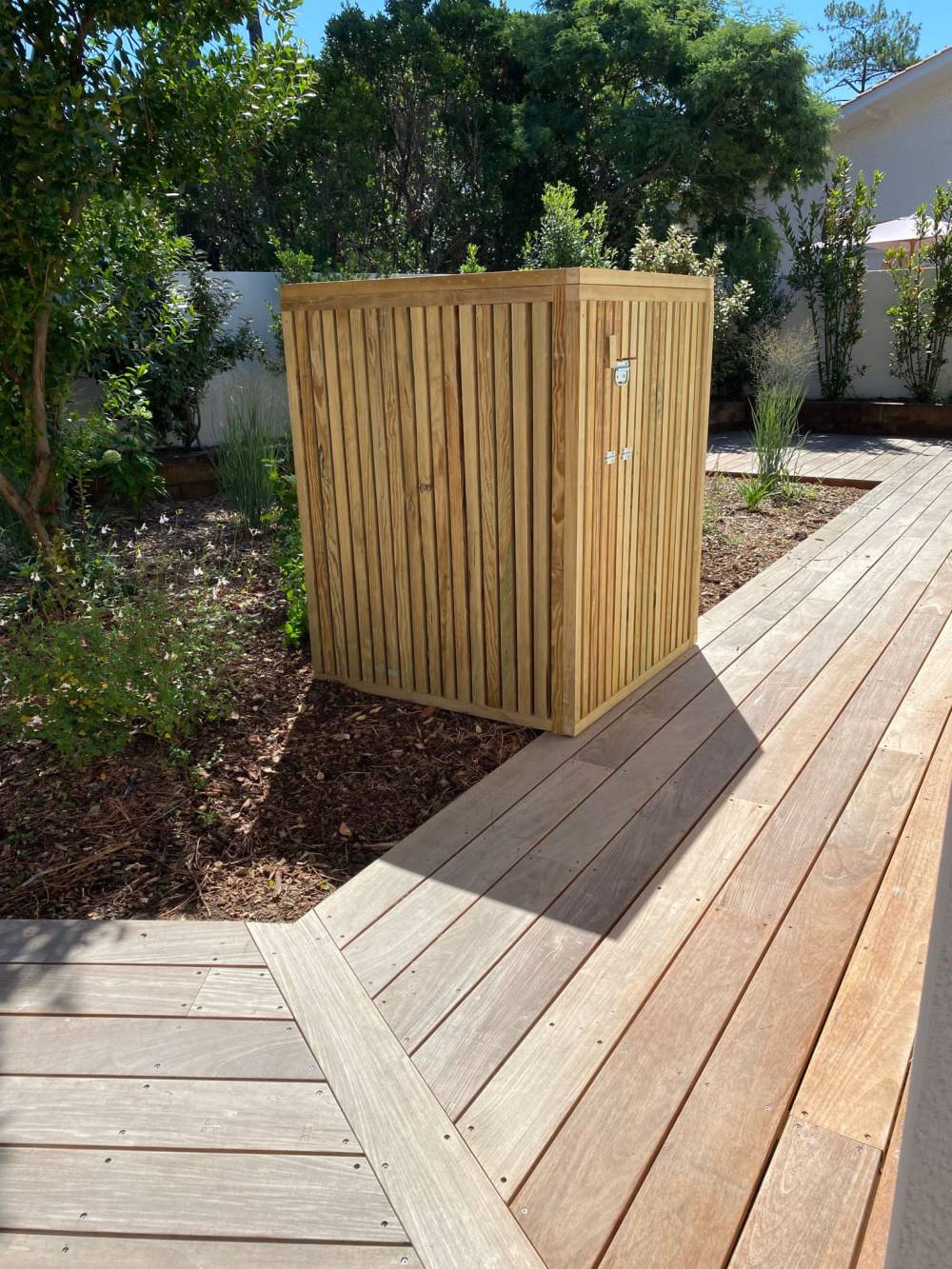 abris pompe piscine